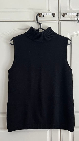 Hihaton neule Almada Label
