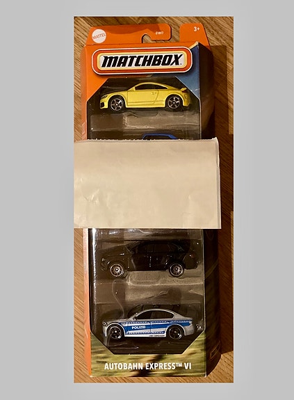 Matchbox Autobahn Express VI: Audi TT RS,Bentley Bentayga,BMW M5 Police