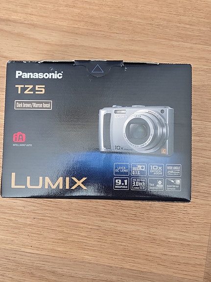 Panasonic Lumix DMC-TZ5 digikamera tummanruskea