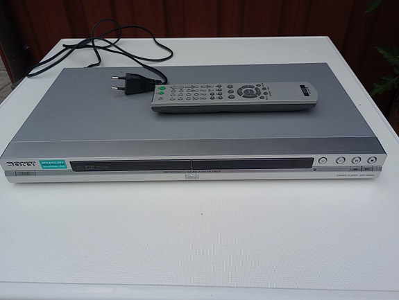 Sony DVD-soitin hopea