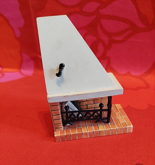 Lundby nukkekodin takka