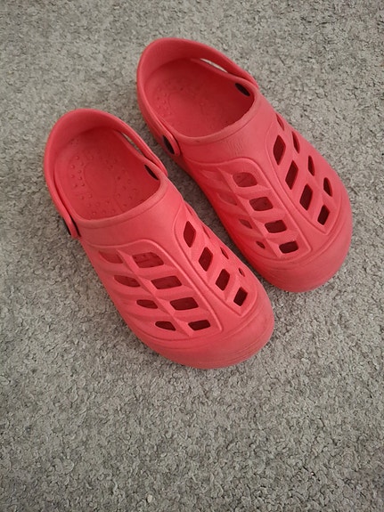 Crocsit koko 35