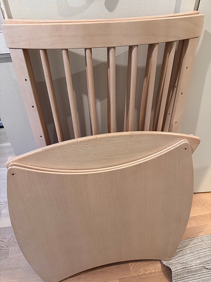 Stokke hoitopöytä