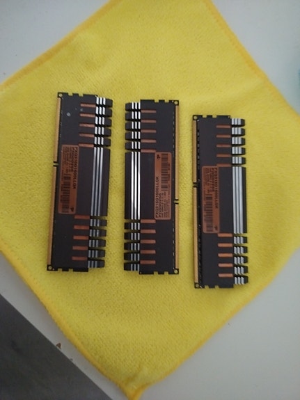 Patriot Viper PXQ316G1600LLQK DDR3-muistit 3 kpl
