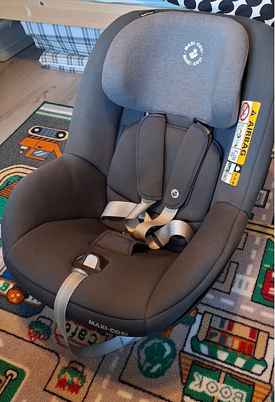 Myydään Maxi-Cosi Pearl Smart-turvaistuin