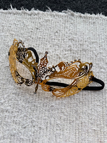Venetsialainen naamio / Golden Masquerade Mask