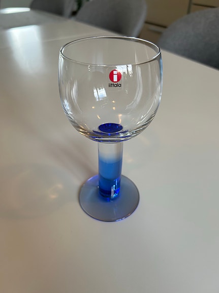 Iittala Mondo viinilasi sinisellä jalalla 13 kpl