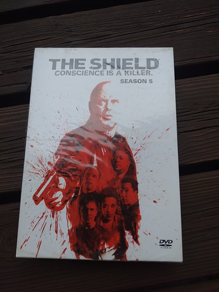 The Shield Season 5 DVD