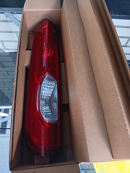 Takavalo, Opel Vivaro, Nissan Primastar, Renaut