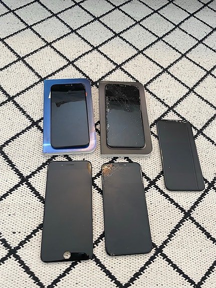5kpl rikkinäiset iPhone näytöt