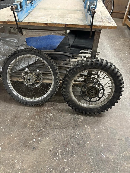 Ktm enska vanteet