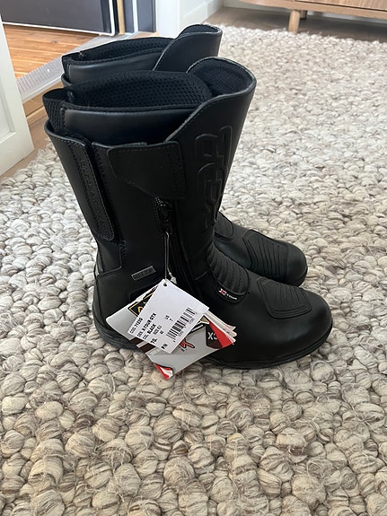 TCX x-tour gore-tex ajosaappaat