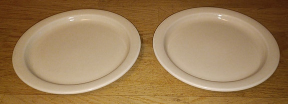 Arabia KingHot Leipälautanen 2kpl.