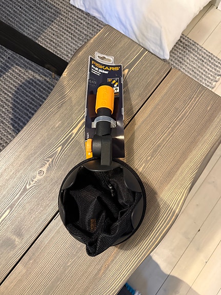 Fiskars QuikFit omenapoimuri