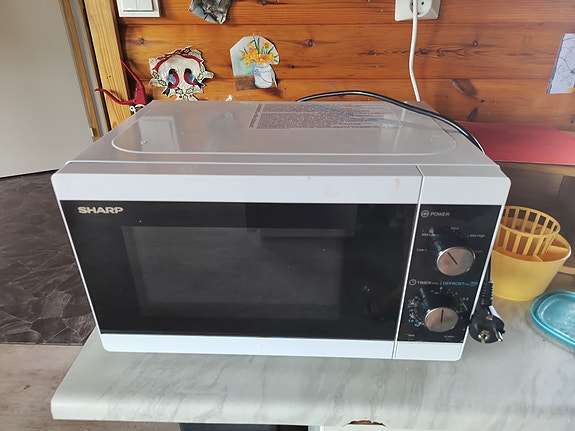 SHARP YC-MS01E-W MIKROAALTOUUNI