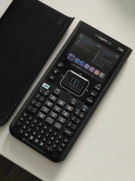 Texas Instruments TI-Nspire CX CAS graafinen laskin