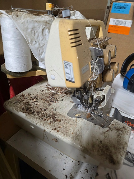 Bernina Bernette 334DS saumuri