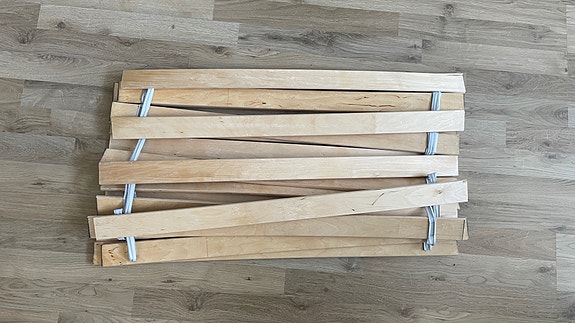 A: Ikea Luröy sälepohja