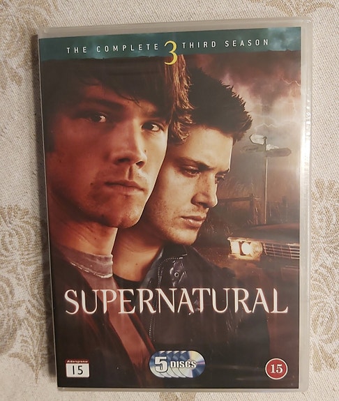 Supernatural kaudet 1–4 DVD-boksit
