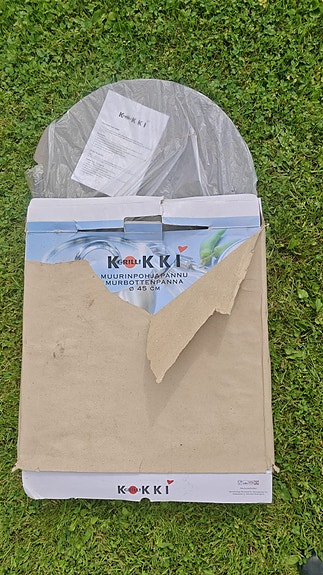 Uusi KOKKI Grill muurinpohjapannu 45 cm (jalallinen)