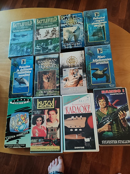 13 VHS nauhaa helmenä Pele 1970