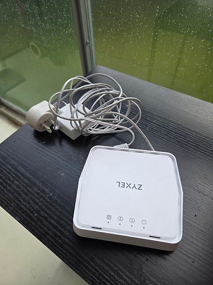 Zyxel VMG4005-B50A VDSL2 silta -modeemi