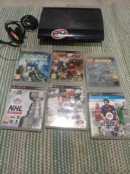 Ps 3 sekä pelejä
