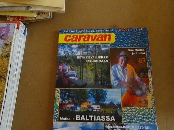 Caravan  lehti   2  /  01