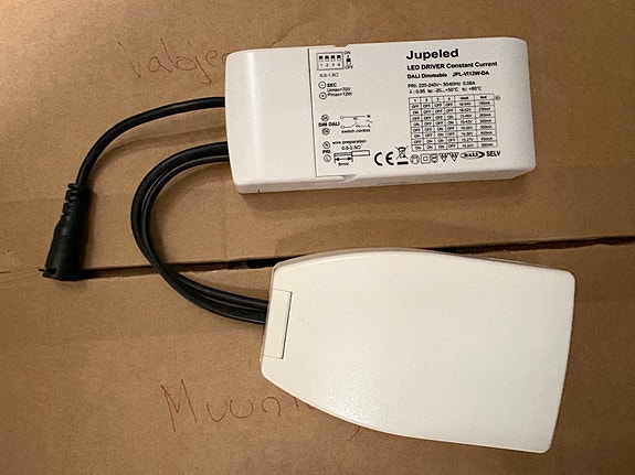 Jupeled 12W DALI LED-driveri virtalähde