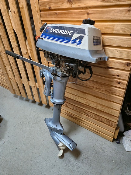 Evinrude perämoottori 4hp