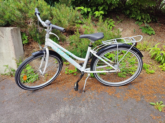 Lasten 24" pyörä, 3-vaihdetta