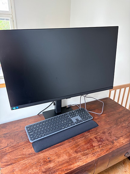 Samsung 27" näyttö