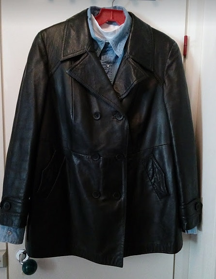 MILGO LADY" vintage nahkatakki. koko 44. tikkivuori Pehmeä nappanahka.