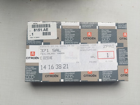 Citroen Xantia sivupeilin lasi