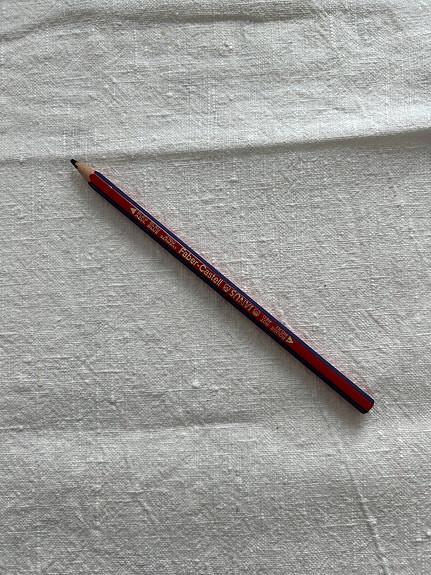 Faber-Castell sinipunakynä, kuin uusi