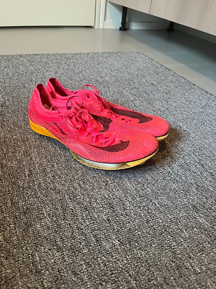 Nike victory piikkarit