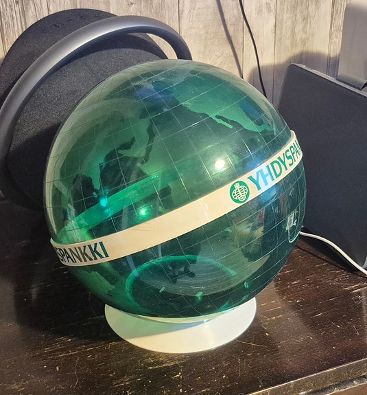 Iso Yhdyspankki maapallo säästöpossu 25cm