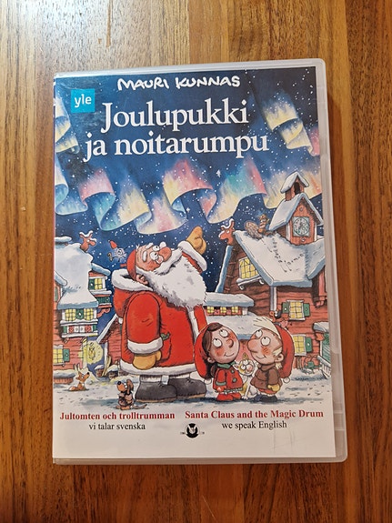 Joulupukki ja noitarumpu DVD (Mauri Kunnas) – suomeksi