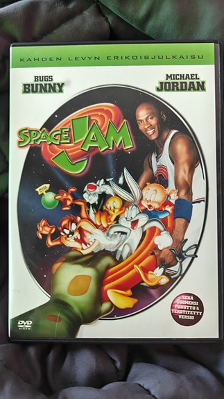 Space Jam DVD-elokuva suomeksi puhuttuna