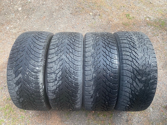 4 kpl Nokian Hakkapeliitta R3 225/45 R18 95T XL