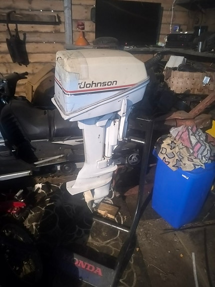 Johnson 6 hp perämoottori