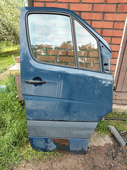 Sprinter W906 etuovet