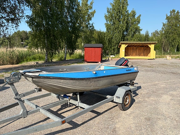 Buster mini Yamaha 15 moottorilla