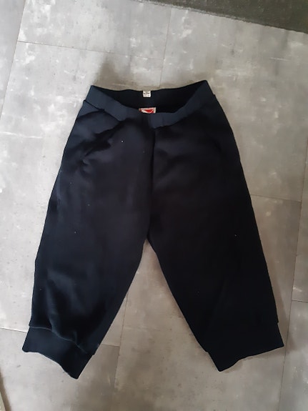 Puman pitkät shortsit