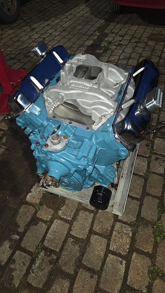 1969 Chrysler 440 V8 moottori