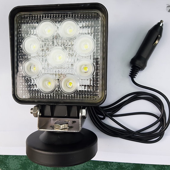 LED työvalo 9×3W