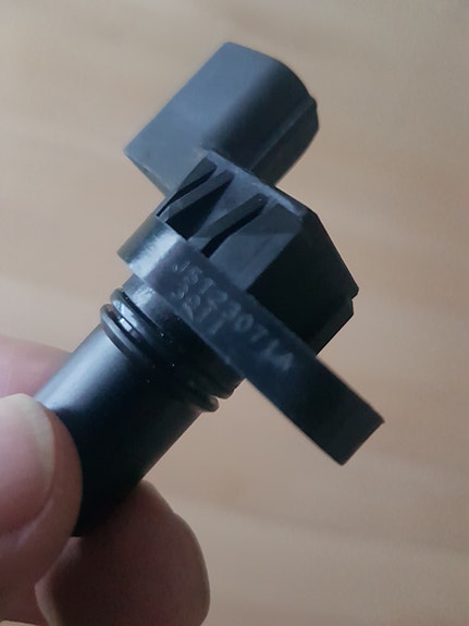 Mitsubishi Carisman  -96 -> -04 osia