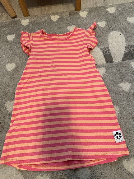 Mini rodini mekko 104/110