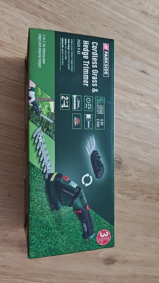 PARKSIDE PGSA 4 A2 akkukäyttöinen ruoho- ja pensasleikkuri