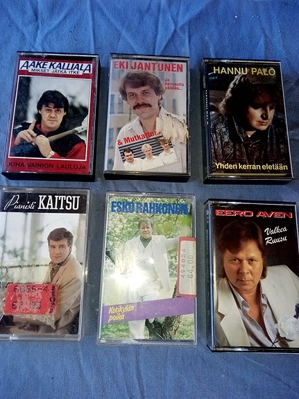 C-kasetit 80-90 luku kotimaisia